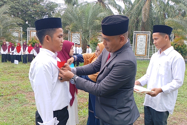 PBAK IAI Palas "Wujudkan Mahasiswa Maju" PBAK IAI Palas "Wujudkan Mahasiswa Maju"